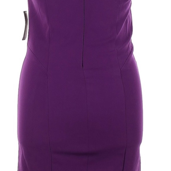 Dress - Picture 5 of 5